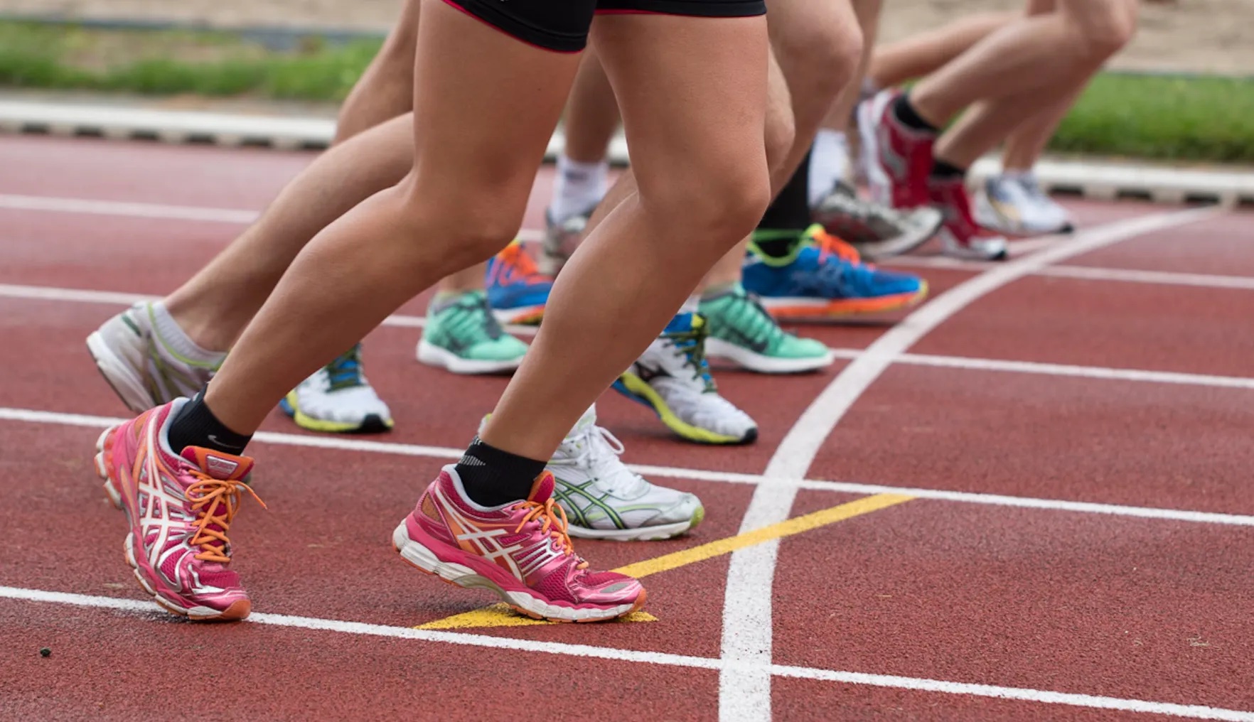 Runners waiting for the starting gun. Image: Pexels - Snapwire