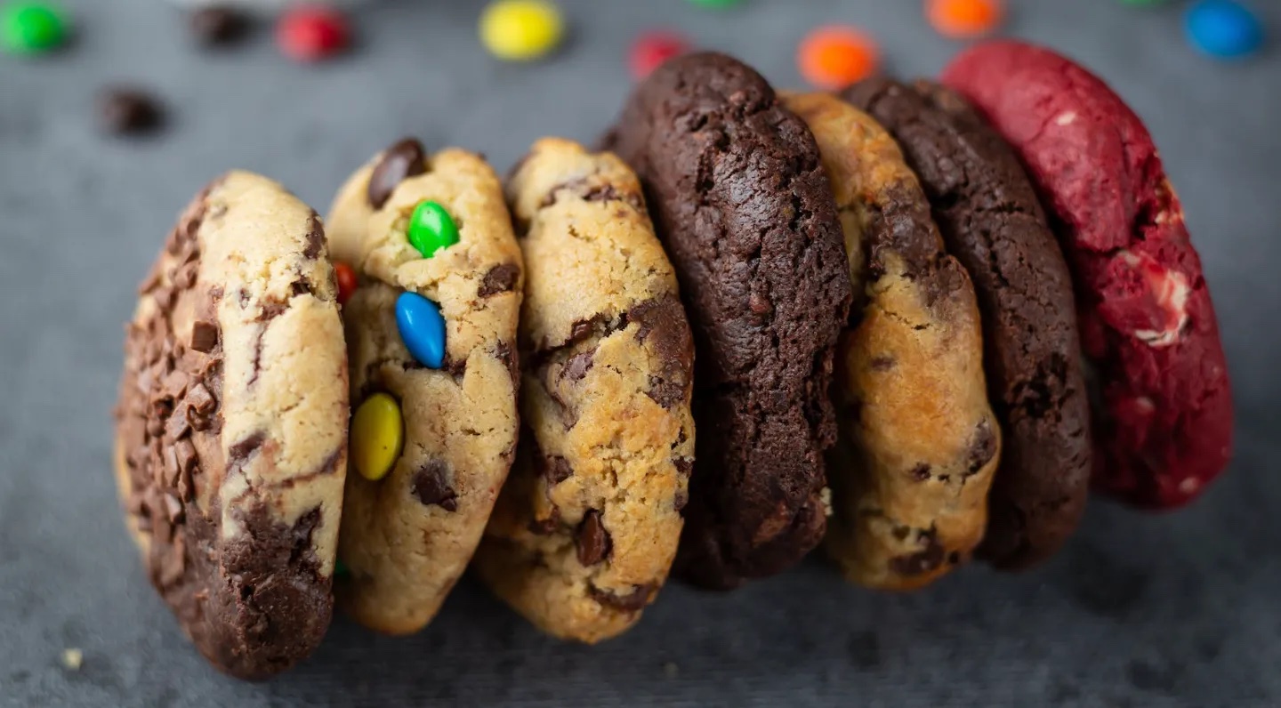 Different types of cookies.